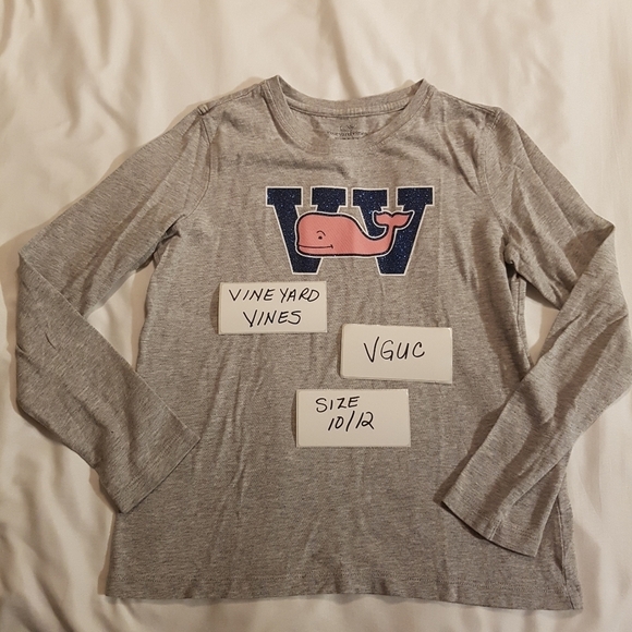 Vineyard Vines top size 10/12 medium kids - Picture 1 of 3